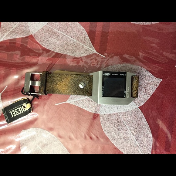 Watch - Picture 4 of 5